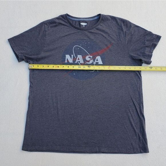 Old Navy NASA short sleeve graphic shirt - Picture 3 of 7